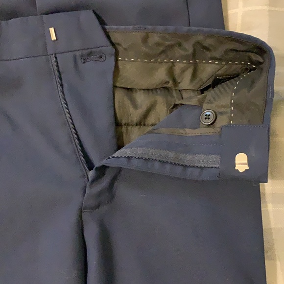 Apt 9 Men’s Navy Slim Straight Dress Pants - Picture 3 of 5